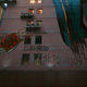 Imagen para el artículo titulado La famosa pintada EMOSIDO ENGAÑADO aparece de nuevo en un juego, esta vez en una pared de Cyberpunk 2077
